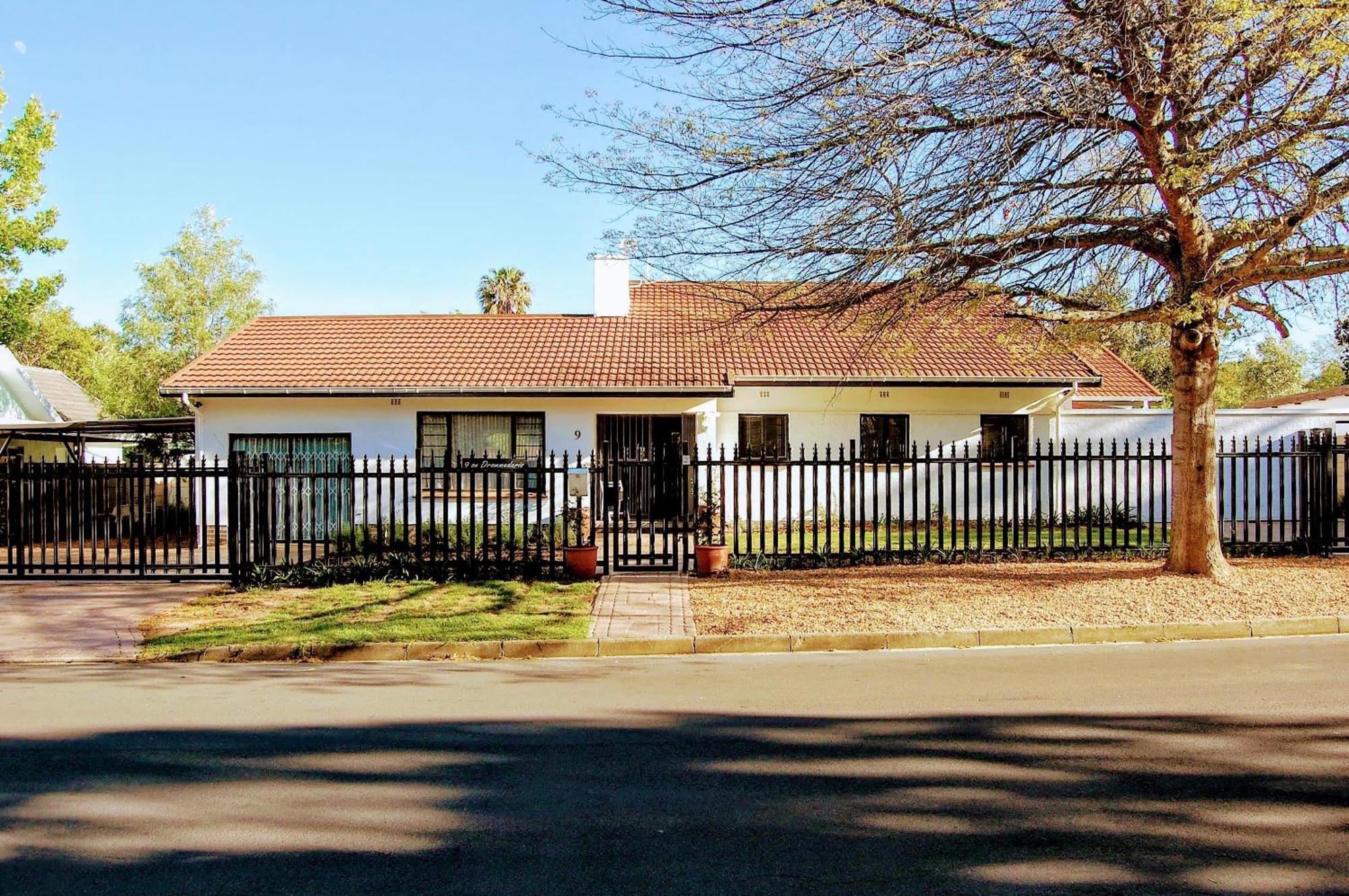 9 On Drommedaris Stellenbosch Exterior foto